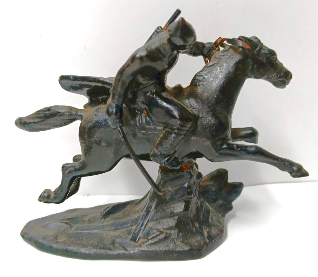 Скульптура настольная «Красноармеец на коне». ЯКМ КП 6172